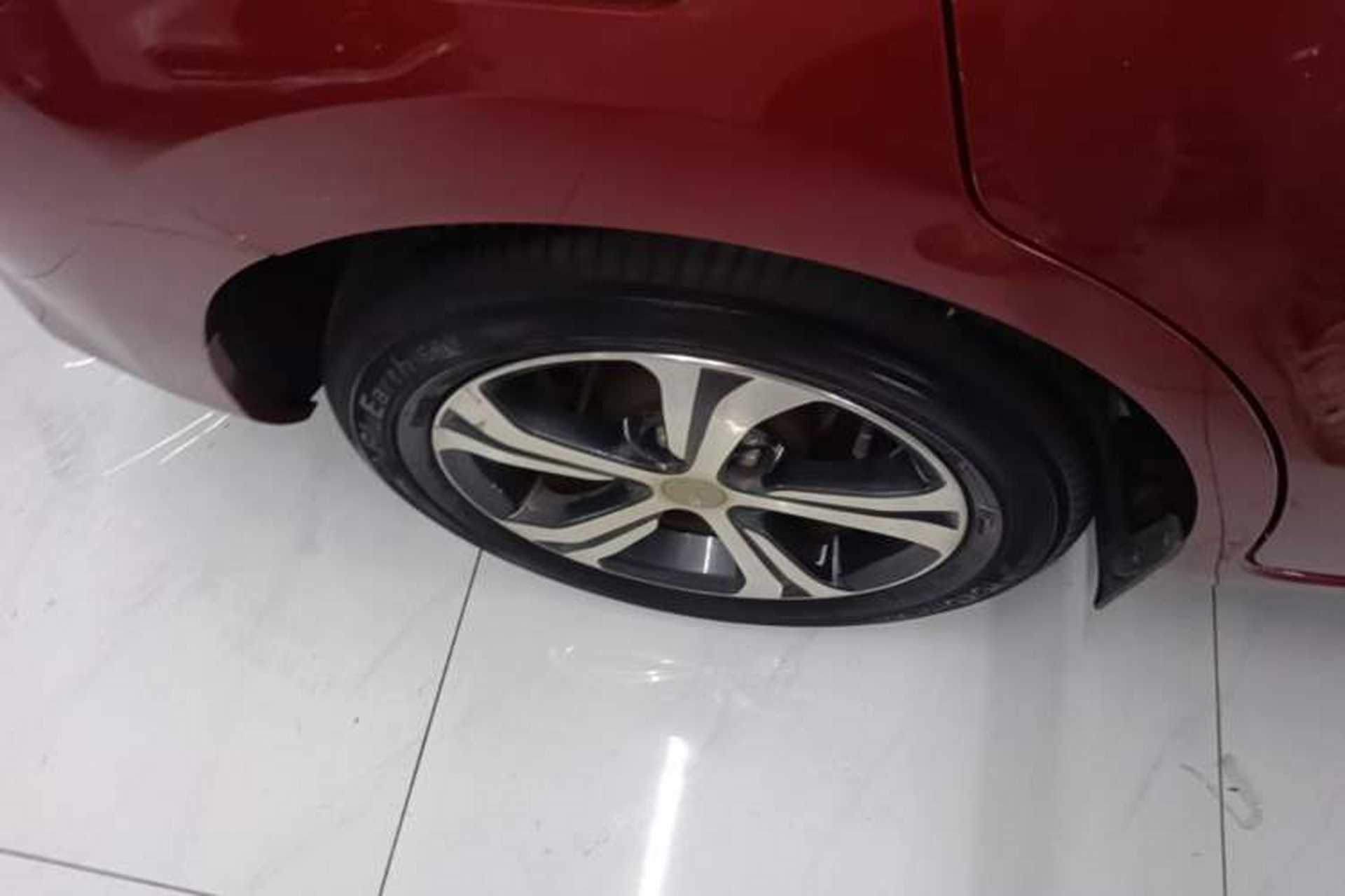Used Nissan Tiida 2019 1.6L CVT Smart Enjoyment Version China VI Standard Right Rear Wheel Hub