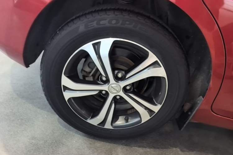 Used Nissan Tiida 2019 1.6L CVT Smart Drive Version China VI Standard Right Rear Wheel Hub