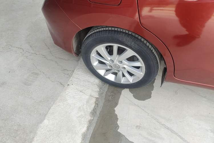 Used Nissan Tiida 2019 1.6L CVT Cool Edition China VI Standard Right Rear Wheel Hub