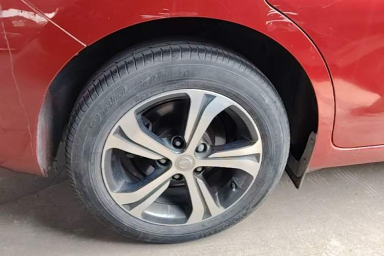 Used Nissan Tiida 2019 1.6L CVT Smart Drive Version China VI Standard Right Rear Wheel Hub