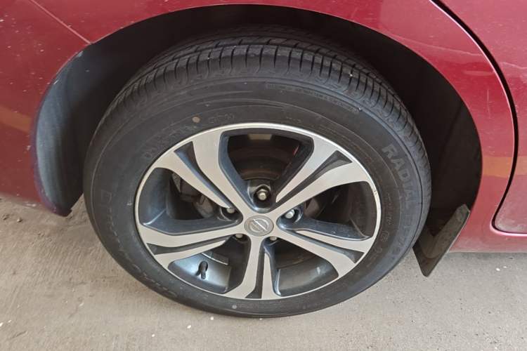 Used Nissan Tiida 2019 1.6L CVT Smart Drive Version China VI Standard Right Rear Wheel Hub