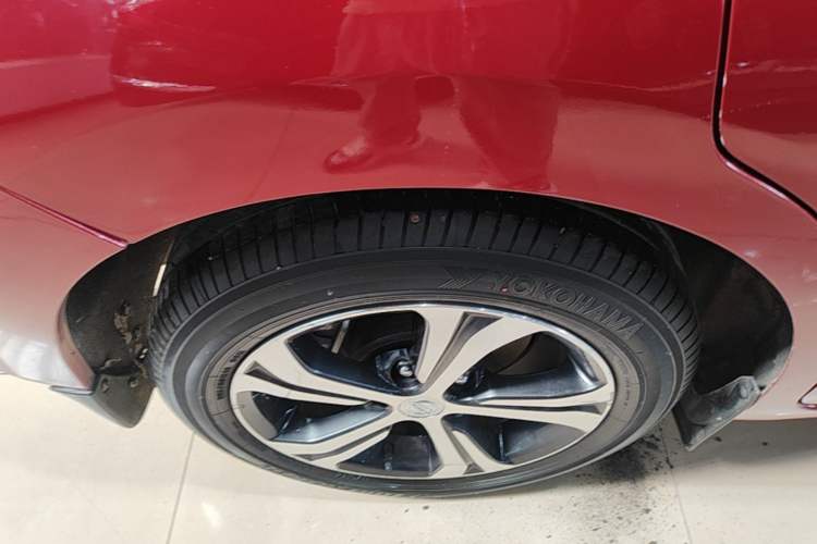 Used Nissan Tiida 2019 1.6L CVT Smart Drive Version China VI Standard Right Rear Wheel Hub
