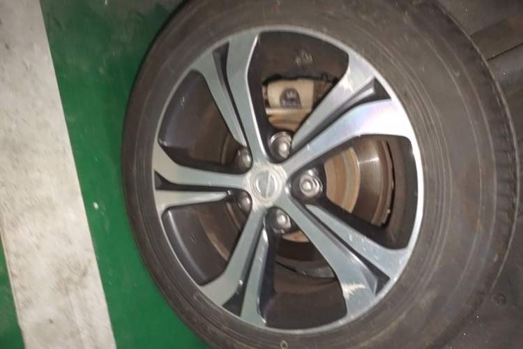 Used Nissan Tiida 2019 1.6L CVT Smart Drive Version China VI Standard Right Rear Wheel Hub