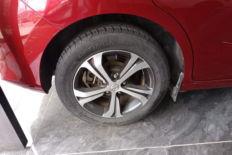 Used Nissan Tiida 2019 1.6L CVT Smart Enjoyment Version China VI Standard Right Rear Wheel Hub