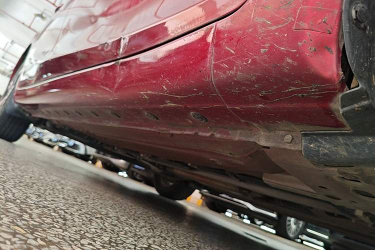 Used Nissan Tiida 2019 1.6L CVT Smart Drive Version China VI Standard Right Side Sill