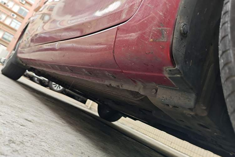 Used Nissan Tiida 2019 1.6L CVT Smart Drive Version China VI Standard Right Side Sill