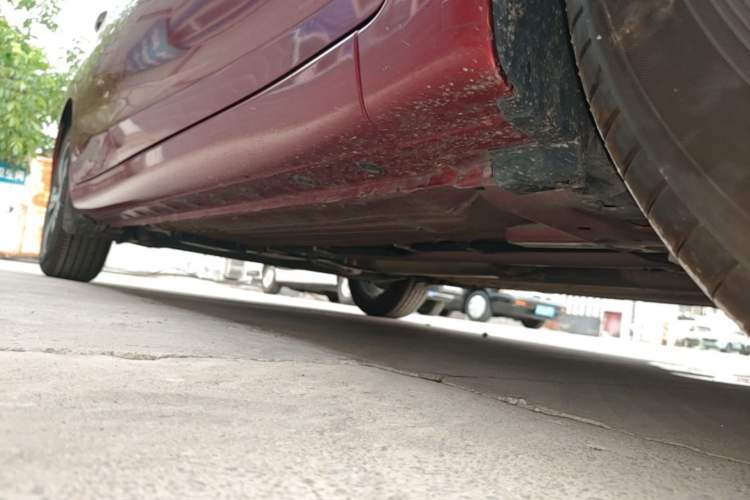Used Nissan Tiida 2019 1.6L CVT Smart Drive Version China VI Standard Right Side Sill
