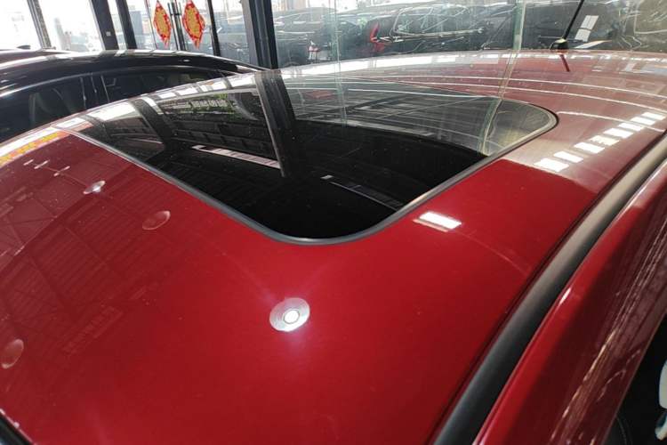 Used Nissan Tiida 2019 1.6L CVT Smart Drive Version China VI Standard Roof