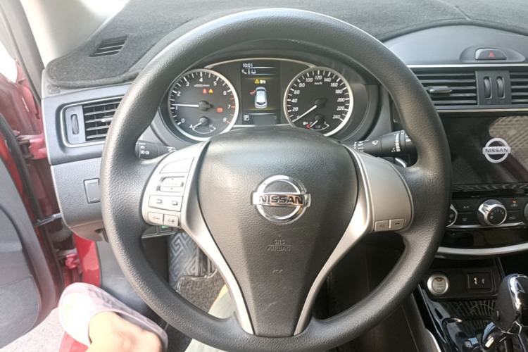 Used Nissan Tiida 2019 1.6L CVT Smart Drive Version China VI Standard Steering Wheel