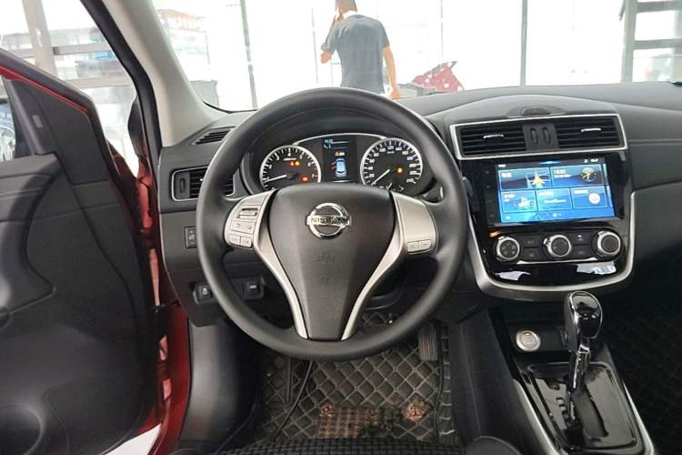 Used Nissan Tiida 2019 1.6L CVT Smart Drive Version China VI Standard Steering Wheel