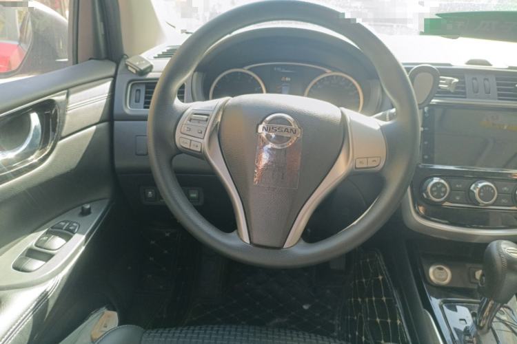 Used Nissan Tiida 2019 1.6L CVT Smart Drive Version China VI Standard Steering Wheel