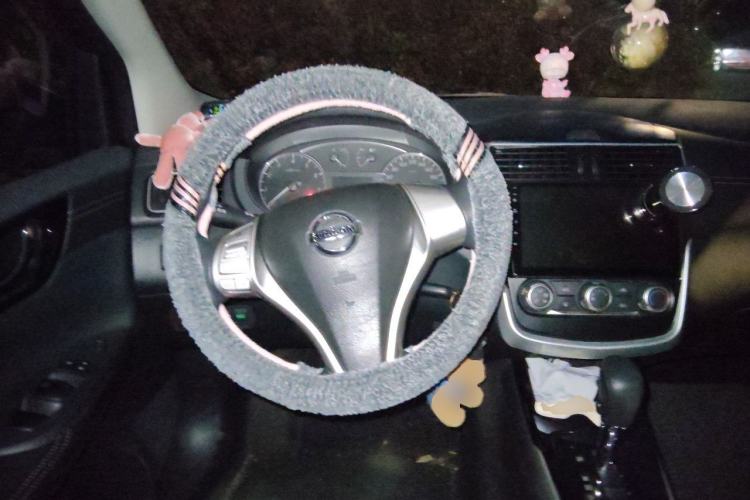 Used Nissan Tiida 2019 1.6L CVT Cool Edition China VI Standard Steering Wheel