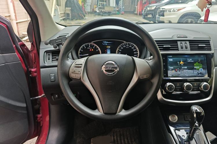 Used Nissan Tiida 2019 1.6L CVT Smart Drive Version China VI Standard Steering Wheel