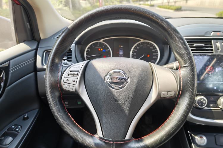 Used Nissan Tiida 2019 1.6L CVT Smart Drive Version China VI Standard Steering Wheel