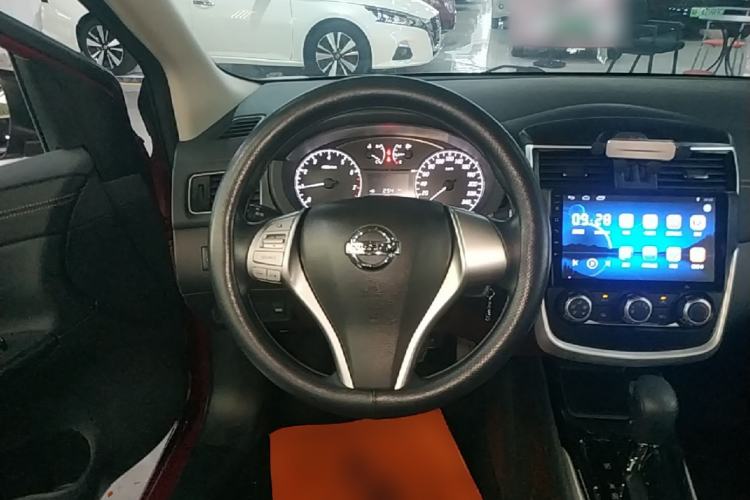 Used Nissan Tiida 2019 1.6L CVT Cool Edition China VI Standard Steering Wheel