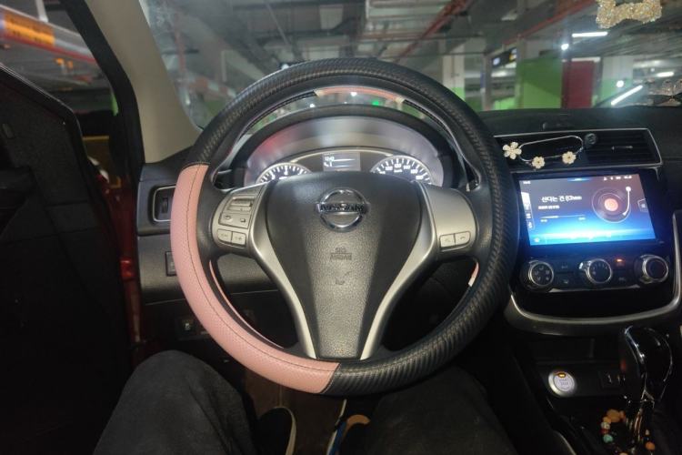 Used Nissan Tiida 2019 1.6L CVT Smart Drive Version China VI Standard Steering Wheel