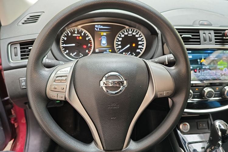 Used Nissan Tiida 2019 1.6L CVT Smart Drive Version China VI Standard Steering Wheel