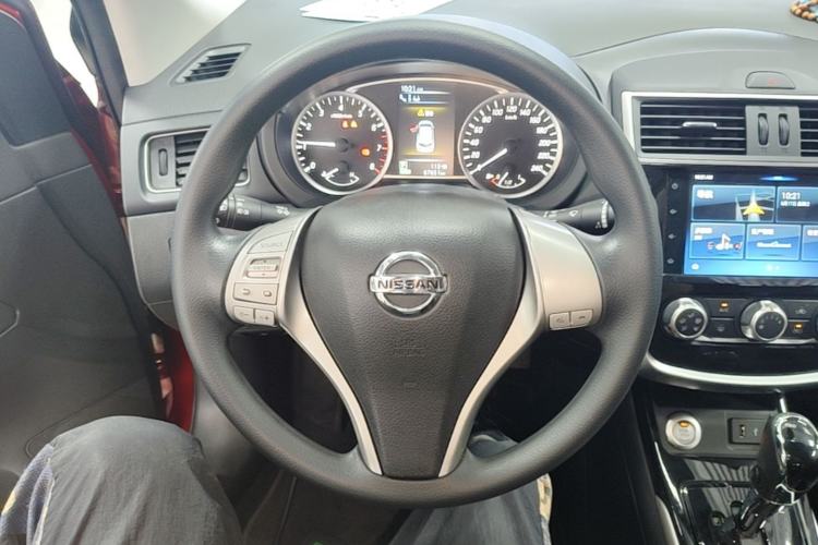 Used Nissan Tiida 2019 1.6L CVT Smart Drive Version China VI Standard Steering Wheel