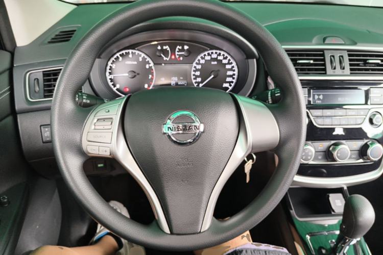 Used Nissan Tiida 2019 1.6L CVT Cool Edition China VI Standard Steering Wheel