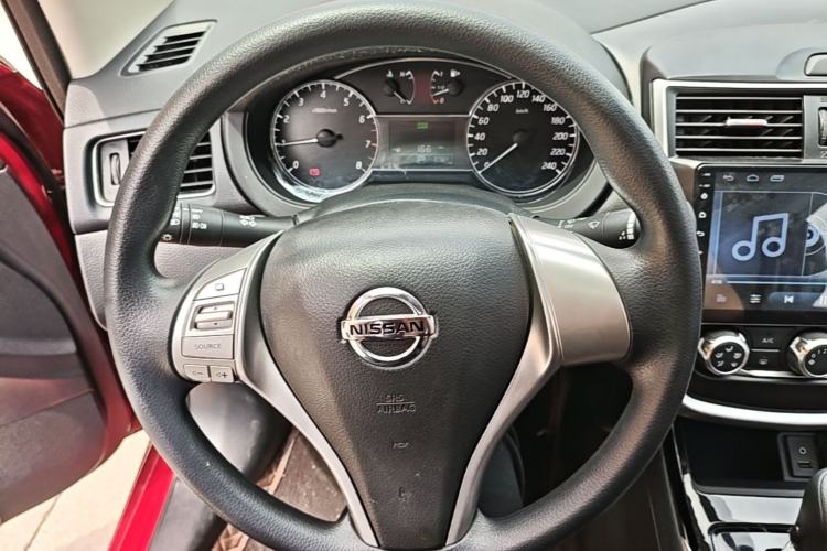 Used Nissan Tiida 2019 1.6L CVT Cool Edition China VI Standard Steering Wheel