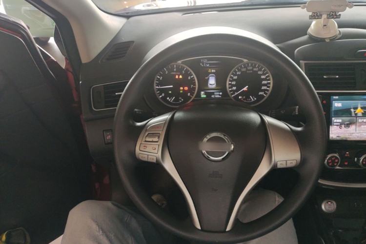 Used Nissan Tiida 2019 1.6L CVT Smart Drive Version China VI Standard Steering Wheel