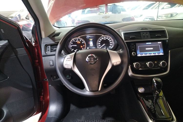 Used Nissan Tiida 2019 1.6L CVT Smart Drive Version China VI Standard Steering Wheel