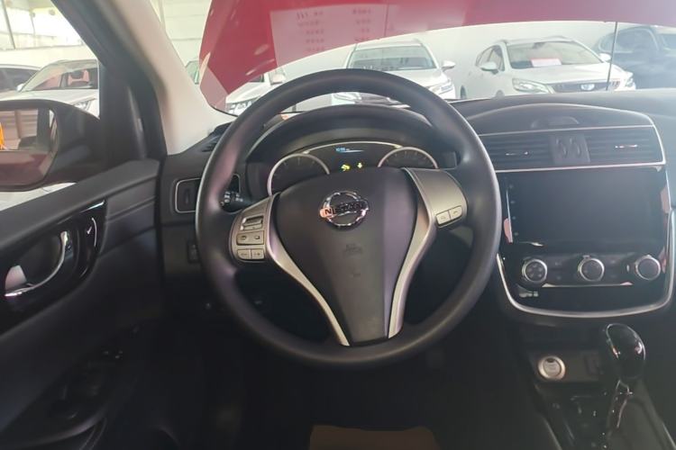 Used Nissan Tiida 2019 1.6L CVT Smart Drive Version China VI Standard Steering Wheel