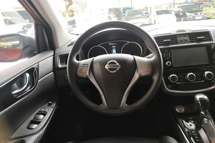 Used Nissan Tiida 2019 1.6L CVT Smart Drive Version China VI Standard Steering Wheel