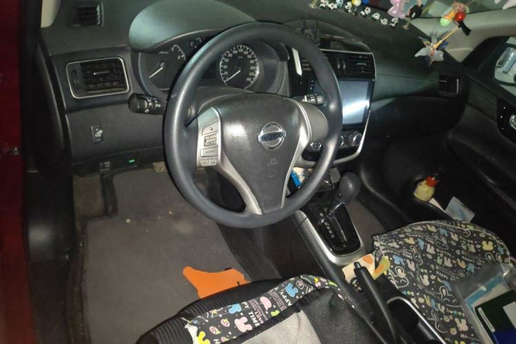 Used Nissan Tiida 2019 1.6L CVT Cool Edition China VI Standard Steering Wheel
