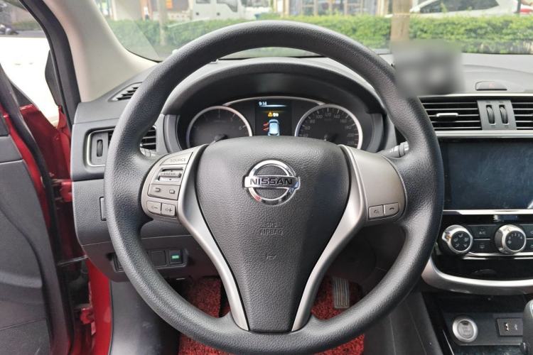 Used Nissan Tiida 2019 1.6L CVT Smart Drive Version China V Standard Steering Wheel