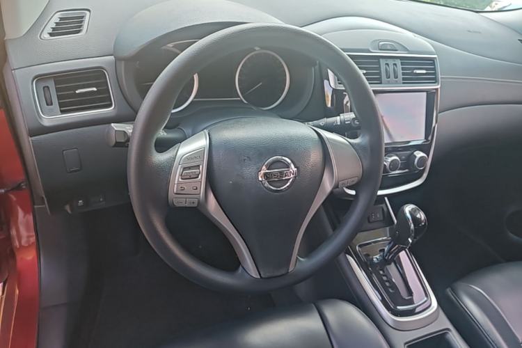 Used Nissan Tiida 2019 1.6L CVT Smart Drive Version China VI Standard Steering Wheel