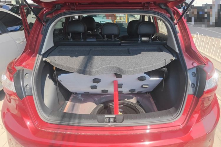 Used Nissan Tiida 2019 1.6L CVT Smart Drive Version China VI Standard Trunk