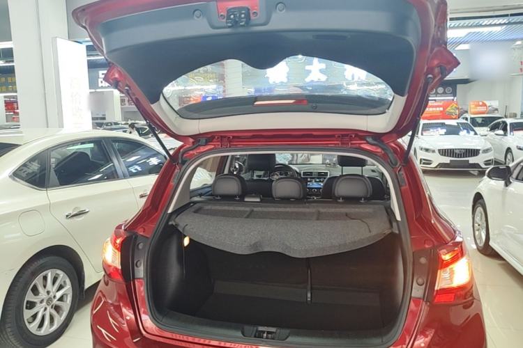 Used Nissan Tiida 2019 1.6L CVT Smart Drive Version China VI Standard Trunk