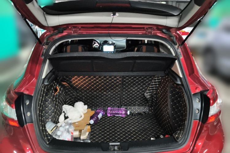 Used Nissan Tiida 2019 1.6L CVT Cool Edition China VI Standard Trunk