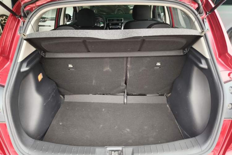 Used Nissan Tiida 2019 1.6L CVT Cool Edition China VI Standard Trunk