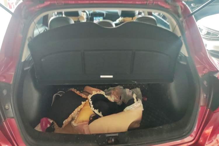 Used Nissan Tiida 2019 1.6L CVT Smart Drive Version China VI Standard Trunk