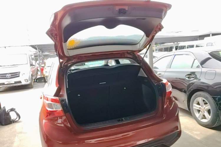 Used Nissan Tiida 2019 1.6L CVT Smart Drive Version China VI Standard Trunk
