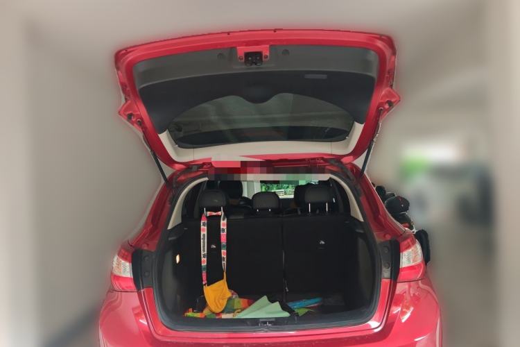 Used Nissan Tiida 2019 1.6L CVT Smart Drive Version China VI Standard Trunk