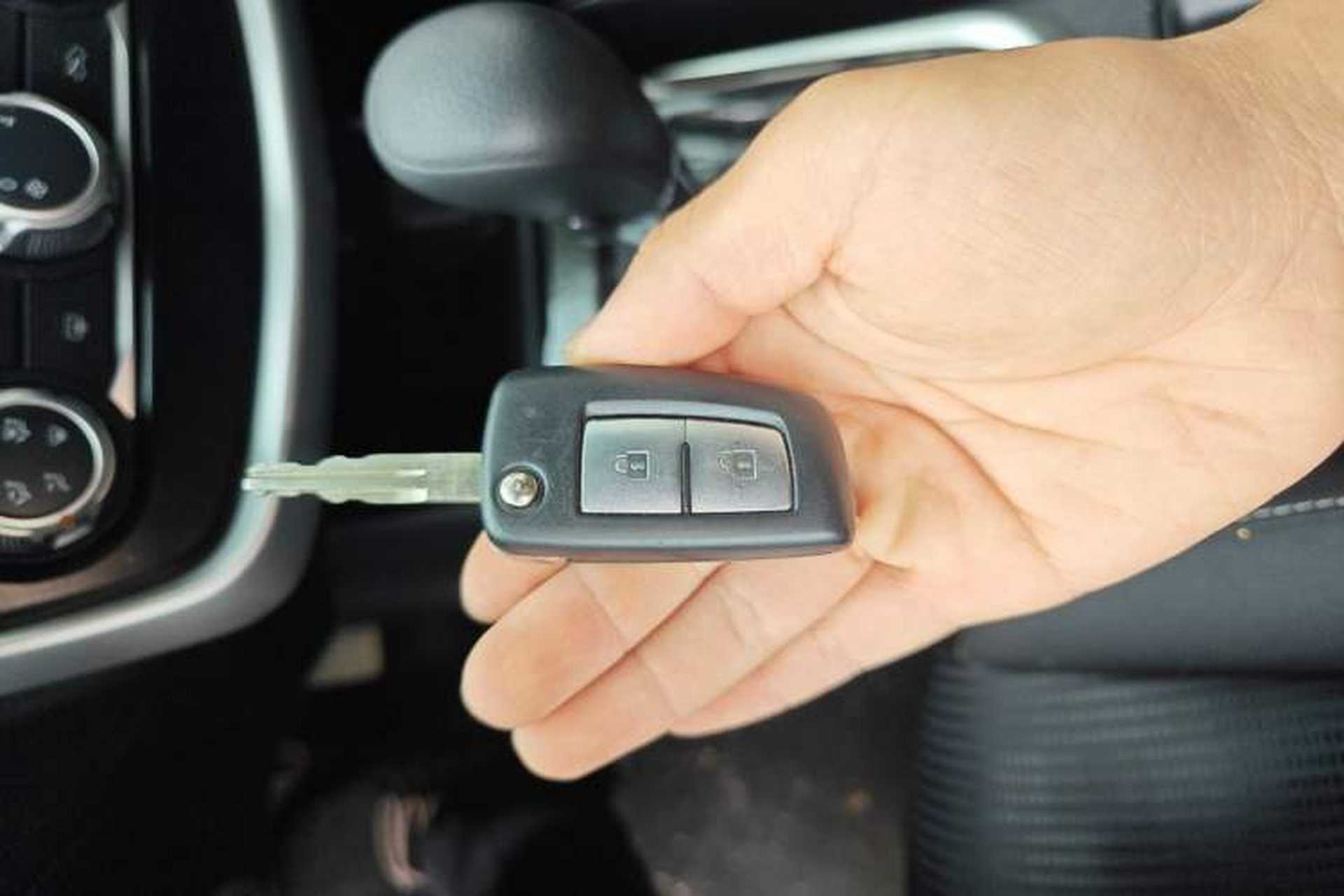 Used Nissan Tiida 2019 1.6L CVT Cool Edition China VI Standard Vehicle Key