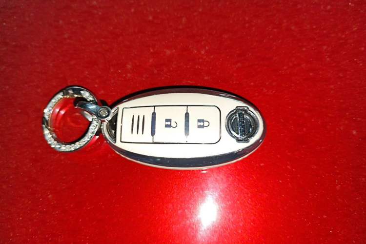 Used Nissan Tiida 2019 1.6L CVT Smart Drive Version China VI Standard Vehicle Key
