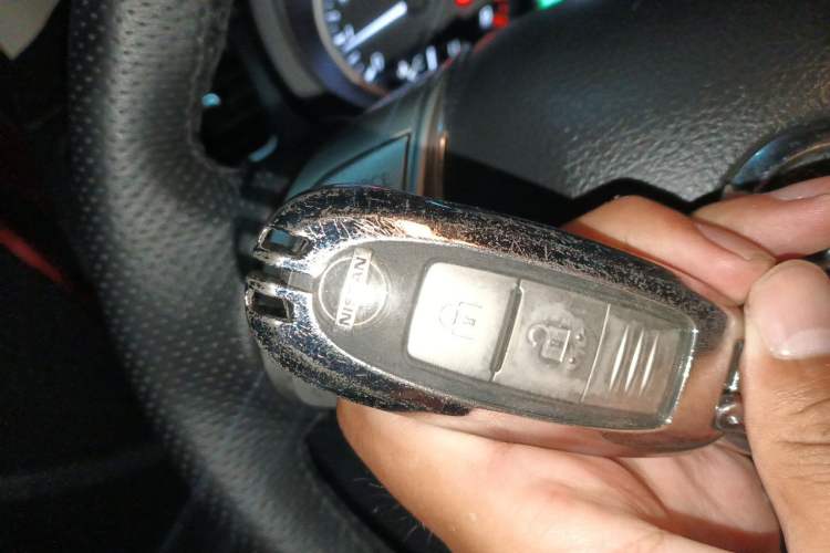 Used Nissan Tiida 2019 1.6L CVT Smart Drive Version China VI Standard Vehicle Key