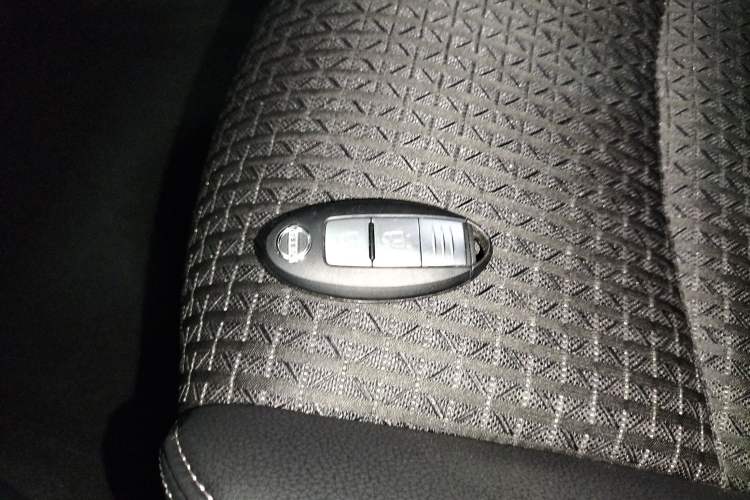 Used Nissan Tiida 2019 1.6L CVT Smart Drive Version China VI Standard Vehicle Key
