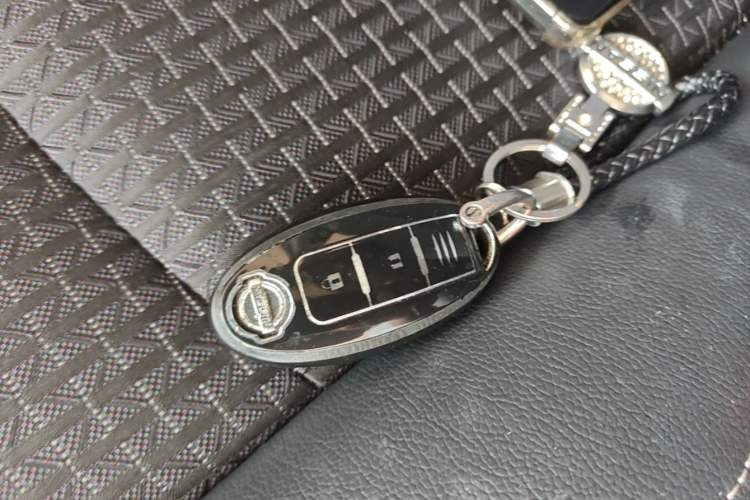 Used Nissan Tiida 2019 1.6L CVT Smart Drive Version China VI Standard Vehicle Key