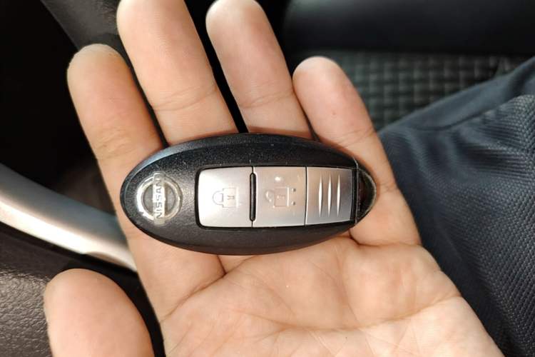 Used Nissan Tiida 2019 1.6L CVT Smart Drive Version China VI Standard Vehicle Key