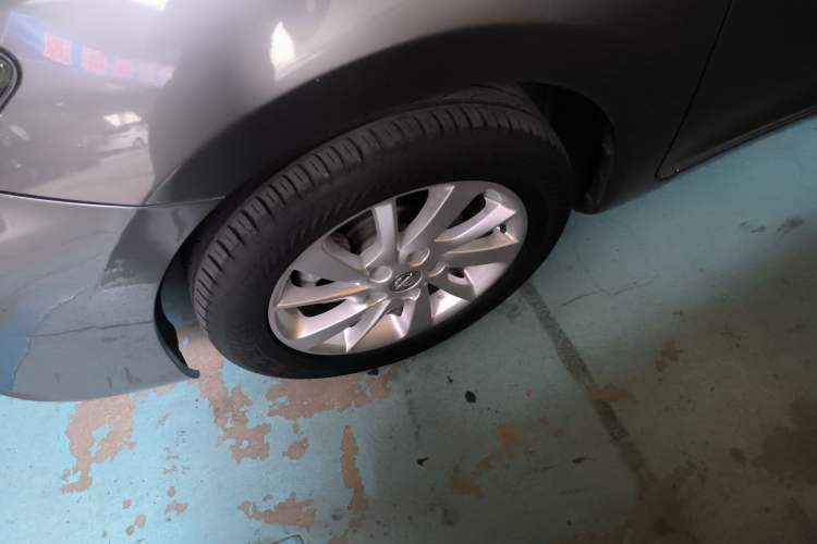 Used Nissan Tiida 2019 1.6L CVT Cool Edition China VI Standard Exterior 4
