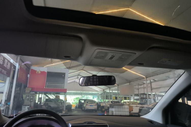Used Nissan Tiida 2019 1.6L CVT Cool Edition China VI Standard Headliner