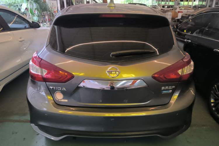 Used Nissan Tiida 2019 1.6L CVT Cool Edition China VI Standard Rear