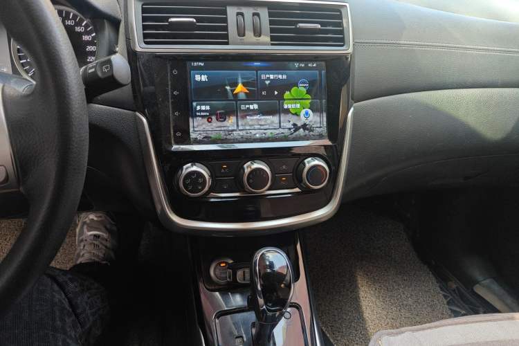 Used Nissan Tiida 2019 1.6L CVT Smart Enjoyment Version China VI Standard Audio And AC Panel