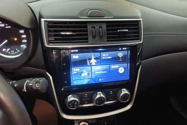 Used Nissan Tiida 2019 1.6L CVT Smart Drive Version China VI Standard Audio And AC Panel