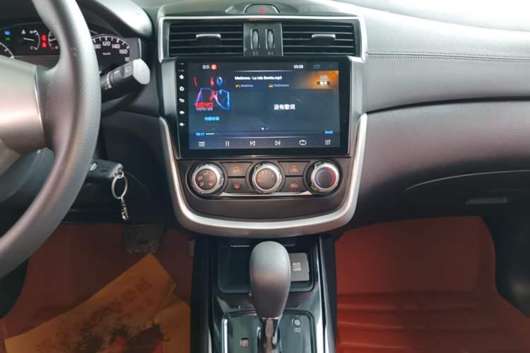 Used Nissan Tiida 2019 1.6L CVT Cool Edition China VI Standard Audio And AC Panel